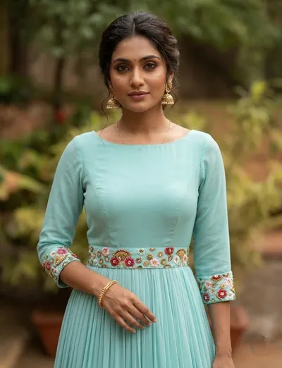 Salwar Suit 01 — view 3