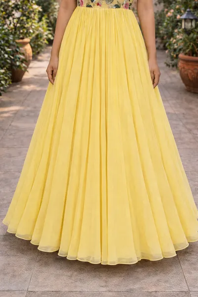 Saree 04 — view 2